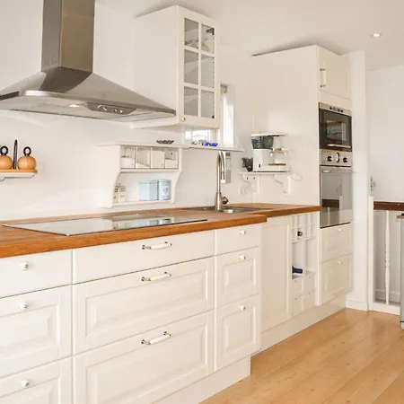Stunning In V With Kitchen Esbjerg